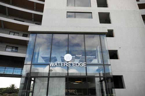 Century City Apartment | 2 Bedroom Waters Edge Apartment in Century City