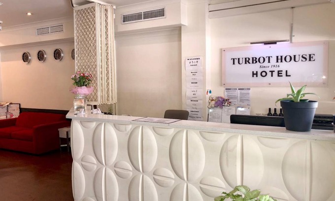 Brisbane Central Business District Hotel | 22 m² Hotel ∙ 127 guests
