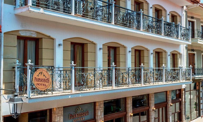 Delfoi Hotel | 40 m² Hotel ∙ 127 guests