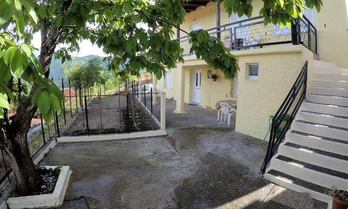 Timfristos Apartment | 42 m² Apartment ∙ 3 bedrooms ∙ 6 guests