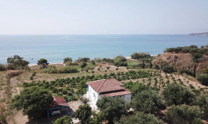 Pylos-Nestoras House | 45 m² House ∙ 2 bedrooms ∙ 4 guests