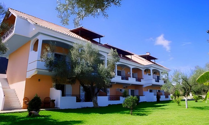 Agios Ioannis Apartment | 48 m² Serviced apartment ∙ 4 guests
