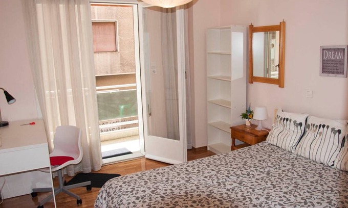 New Kypseli Resort | 49 m² Private room ∙ 1 bedroom ∙ 2 guests