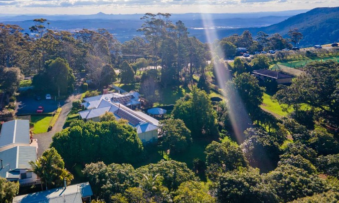 North Tamborine Resort | 60 m² Resort ∙ 4 guests