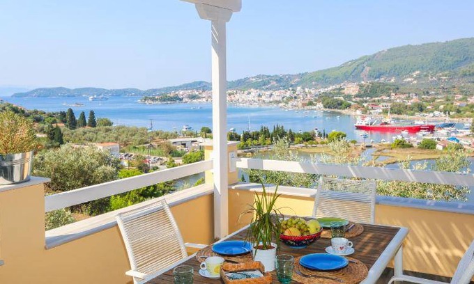 Skiathos Apartment | 65 m² Apartment ∙ 2 bedrooms ∙ 6 guests