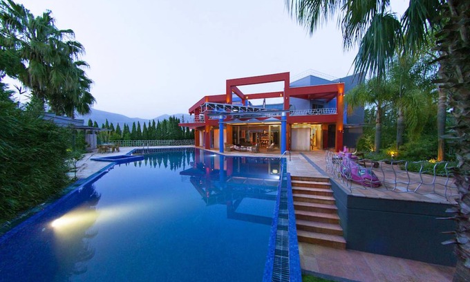 Eretria Villa | 660 m² Villa ∙ 4 bedrooms ∙ 8 guests