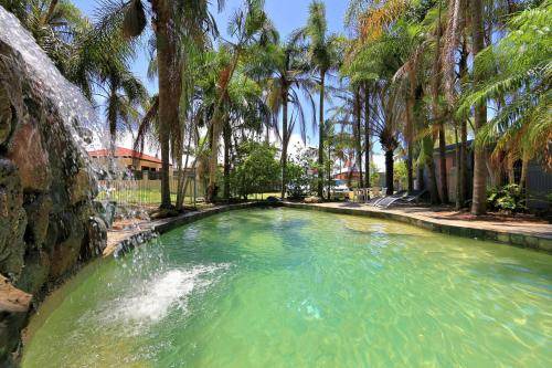 Bargara Hotel | 70 m² Motel ∙ 6 guests