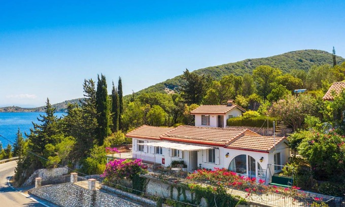 Frikes Villa | 80 m² Villa ∙ 2 bedrooms ∙ 4 guests