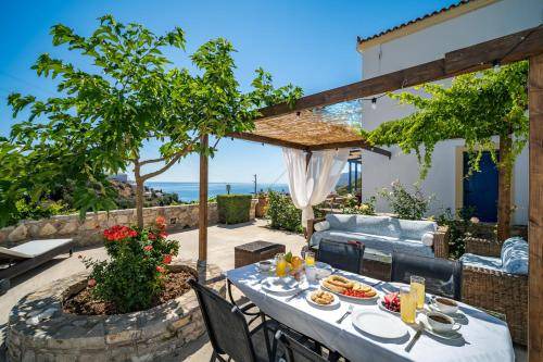 Agia Pelagia Hotel | 82 m² Hotel ∙ 4 guests
