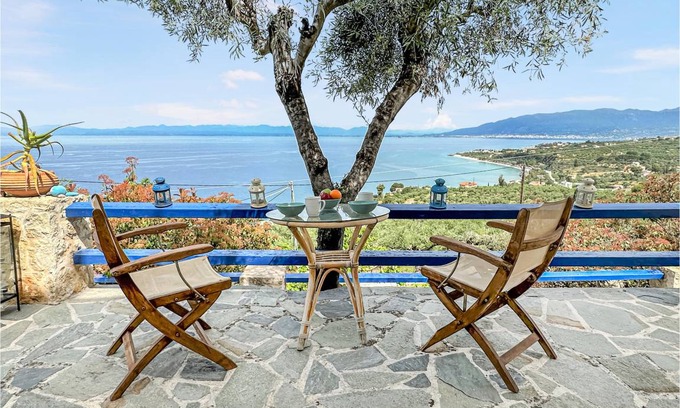 Pigadia House | 88 m² Maisonette ∙ 2 bedrooms ∙ 5 guests