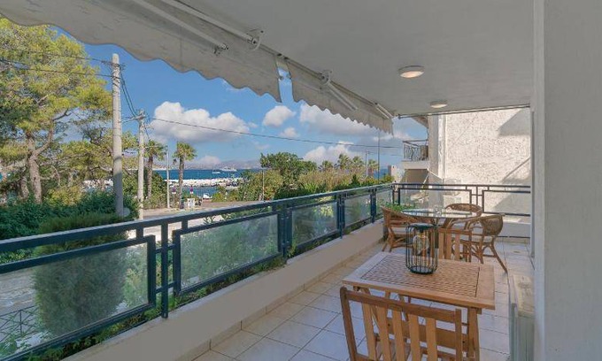 Varkiza Apartment | 90 m² Apartment ∙ 2 bedrooms ∙ 5 guests