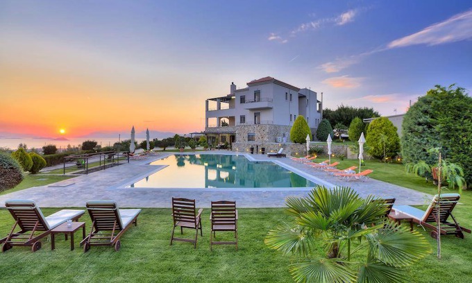 Kontos Apartment | 90 m² Serviced apartment ∙ 127 guests