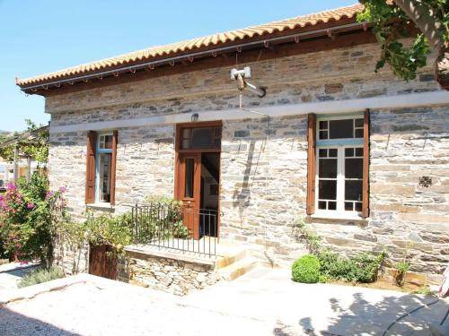 Marmari Villa | 90 m² Villa ∙ 4 bedrooms ∙ 10 guests