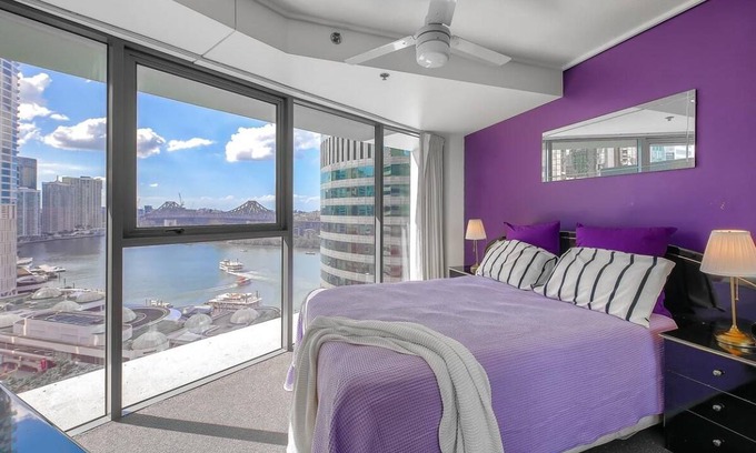 Brisbane Central Business District Apartment | 94 m² Apartment ∙ 2 bedrooms ∙ 4 guests