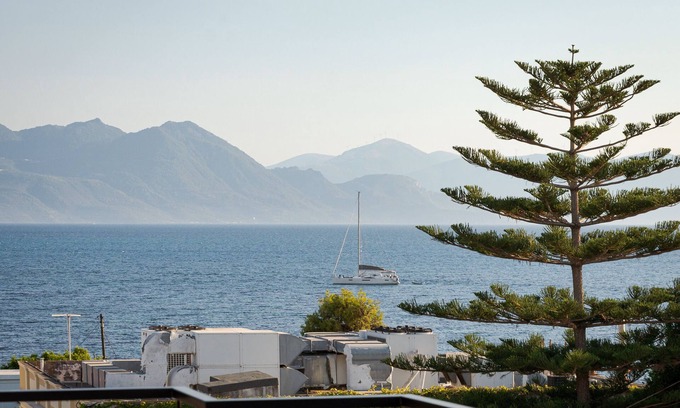 Aegina Town Apartment | Aegina Dream Suites