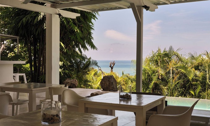 Carmen Apartment | Akwa Ocean View Room w/shared pool steps to beach
