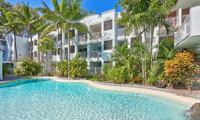Palm Cove Apartment | Alassio Beachfront Apartments Palm Cove