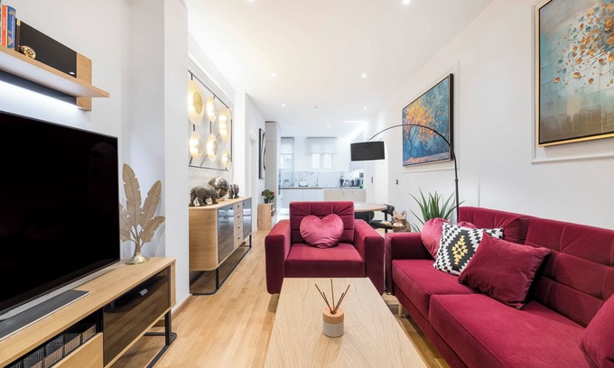 Athens City Centre Apartment | Alexandra’s Unique Apartment