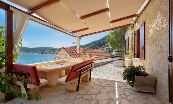 Vathy Apartment | Apartment 'Galini' with Sea View, Shared Garden and Wi-Fi