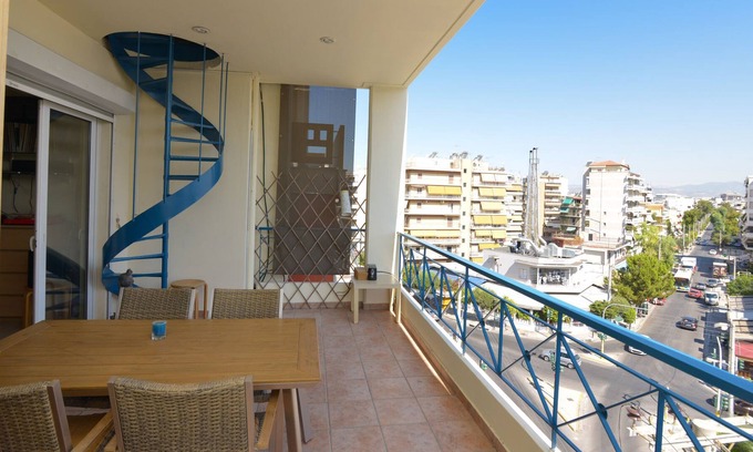 Palaio Faliro Apartment | Athens top floor view 2 bdr next to Marina Flisvos