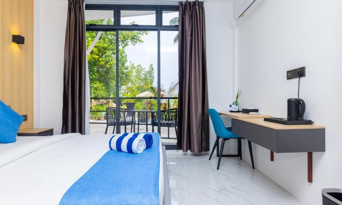 Dhangethi Hotel | Atoll Residence Dhangethi