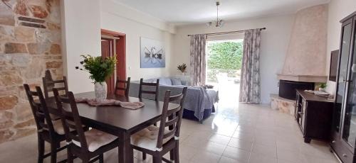 Egira Apartment | Blue Ark Aigeira Flat & Studio