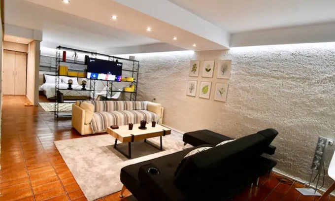 Kolonaki Apartment | Comfortable & spacious studio flat @ Kolonaki