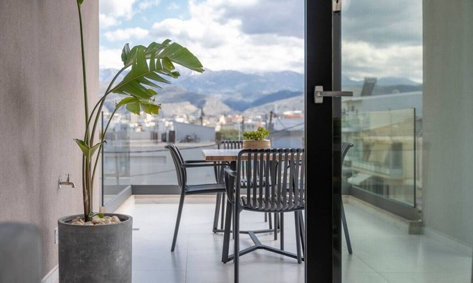 Chania Town Apartment | Disegno Suite 2 | Jacuzzi | Chania City Center