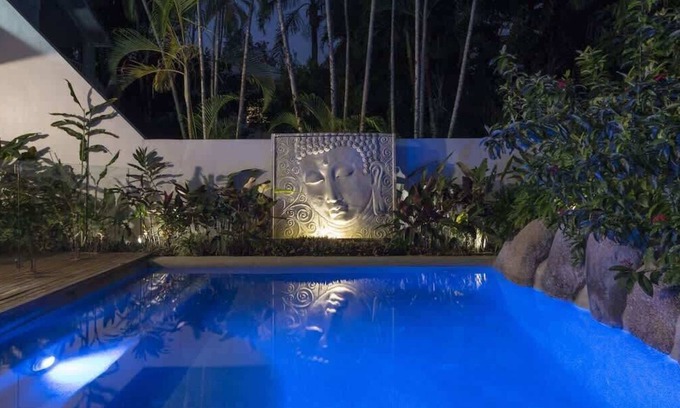 Port Douglas House | Driftaway on Garrick Street - Port Douglas