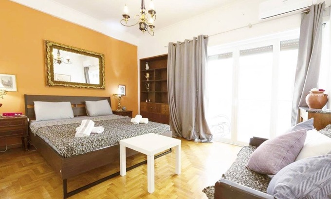 Exarhia Apartment | Elegant apt in Exarchia