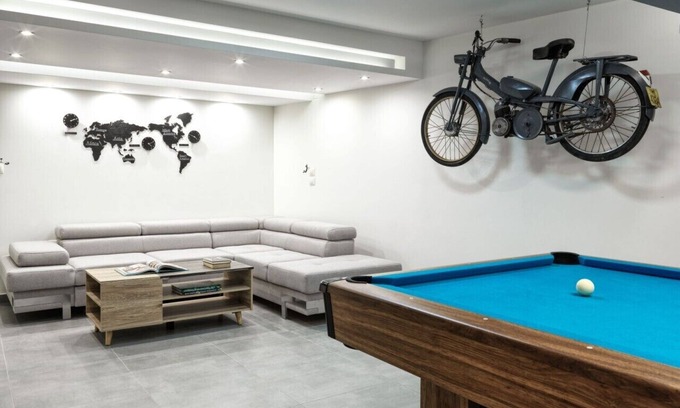 Neos Kosmos House | ENTERTAINMENTO 101 NEA SMIRNI