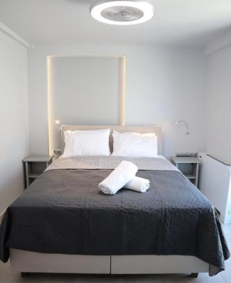 Anavyssos Apartment | Golden Sand Suites
