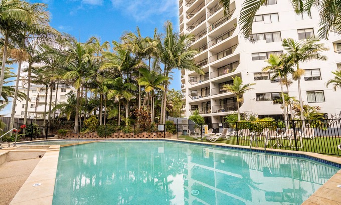 Burleigh Heads Apartment | Horizons Holiday Apartments