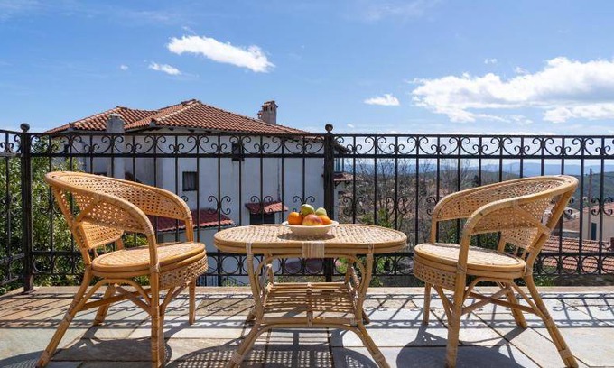 Lafkos House | House ∙ 2 bedrooms ∙ 5 guests