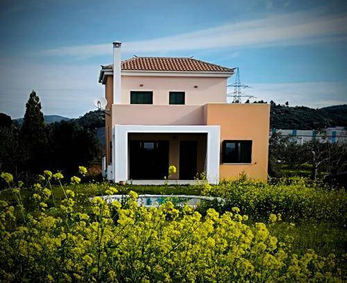 Eretria House | House ∙ 2 bedrooms ∙ 6 guests