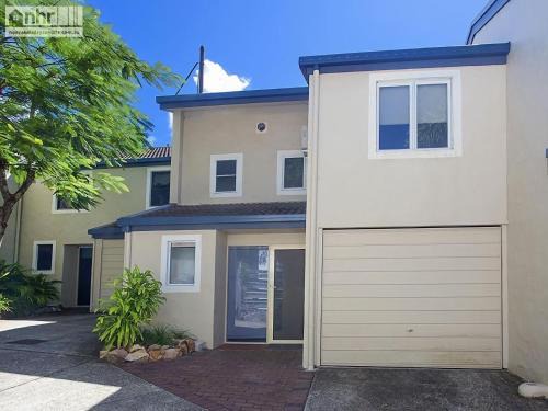 Noosa Heads House | Little Cove Townhouse 9 Pandanus Street 14