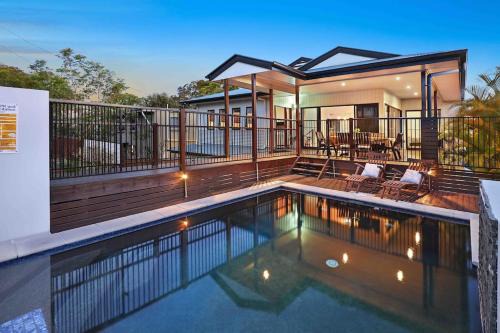 Alexandra Headland House | Luxury Holiday Home in Alex - Heated Pool - Pets Allowed
