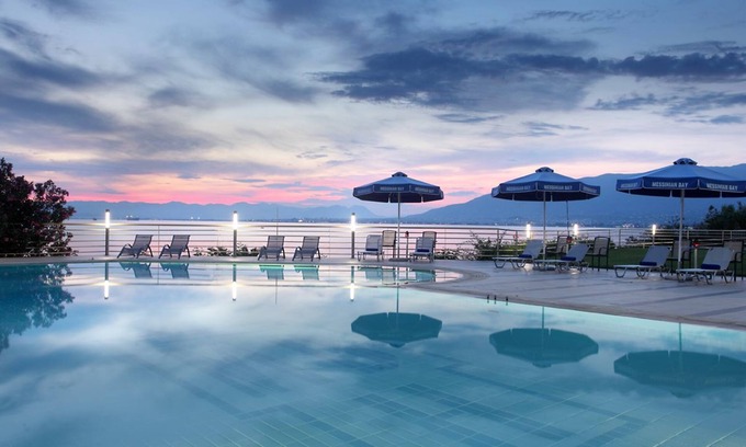 Paralia Vergas Hotel | Messinian Bay Hotel