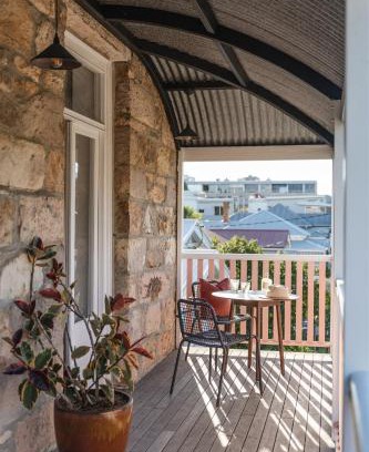 New Farm Apartment | Miss Midgley's - Drawing Room