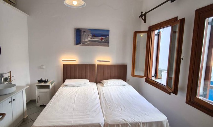 Mykonos House | Motel ∙ 8 guests