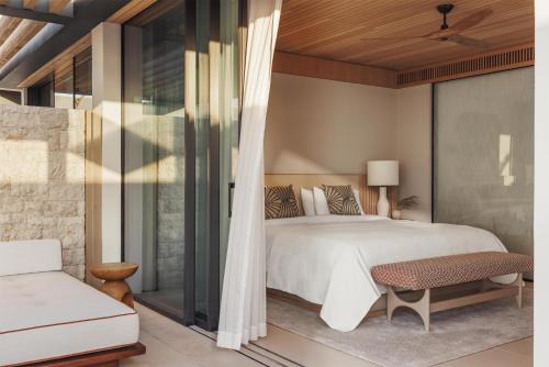 Glyfada Hotel | One&Only Aesthesis, Athens