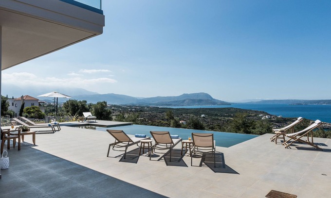 Apokoronas Villa | Palm by NiMaRvillas, up to 10, stylish stunning sea views infinity pool