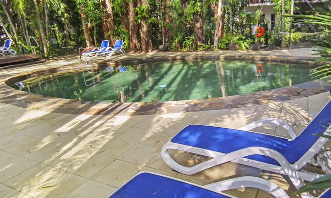 Palm Cove Apartment | Palm Cove Beach Retreat in Palm Cove
