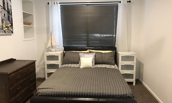Southport Resort | Private room ∙ 3 guests