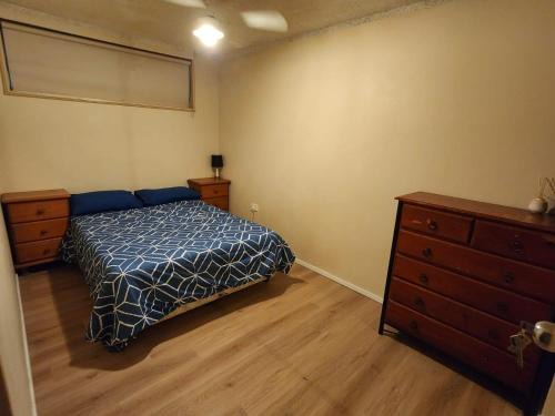 Surfers Paradise House | Private Room close to beach & tram