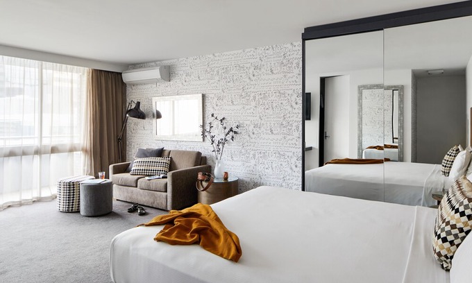 Spring Hill Hotel | Punthill Spring Hill