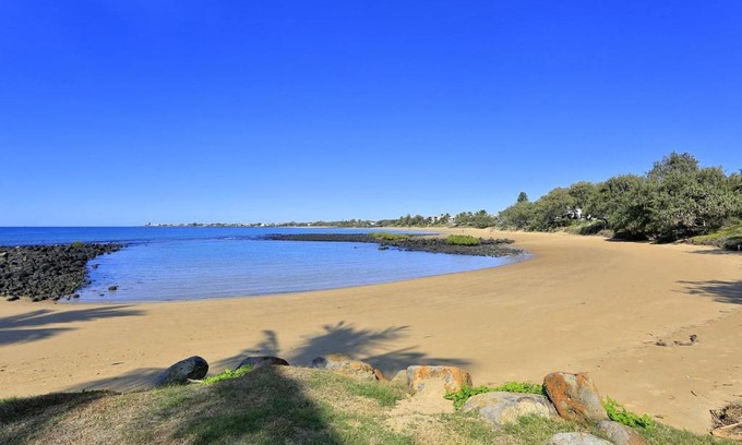 Bargara Apartment | Royle Palms Beach Front Villa