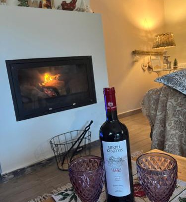 Distomo-Arachova-Antikyra Apartment | Stellas guesthouse near Arachova