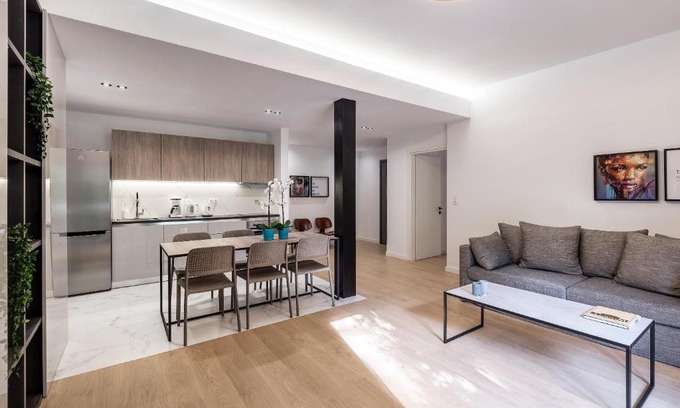 Ilisia Apartment | Stylish Formionos Apartment