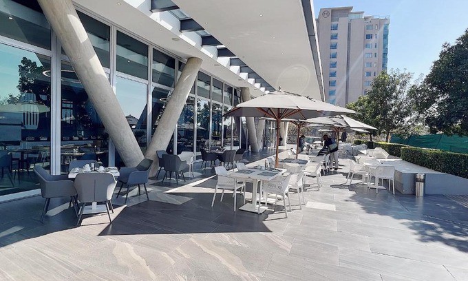 Sandown Apartment | The Capital on the park Sandton